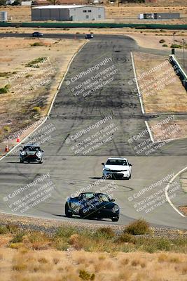 media/Oct-18-2025-Extreme Speed (Sat) [[d6d7e1fef1]]/Group 3 Purple/Session 3 (Turn 1)/